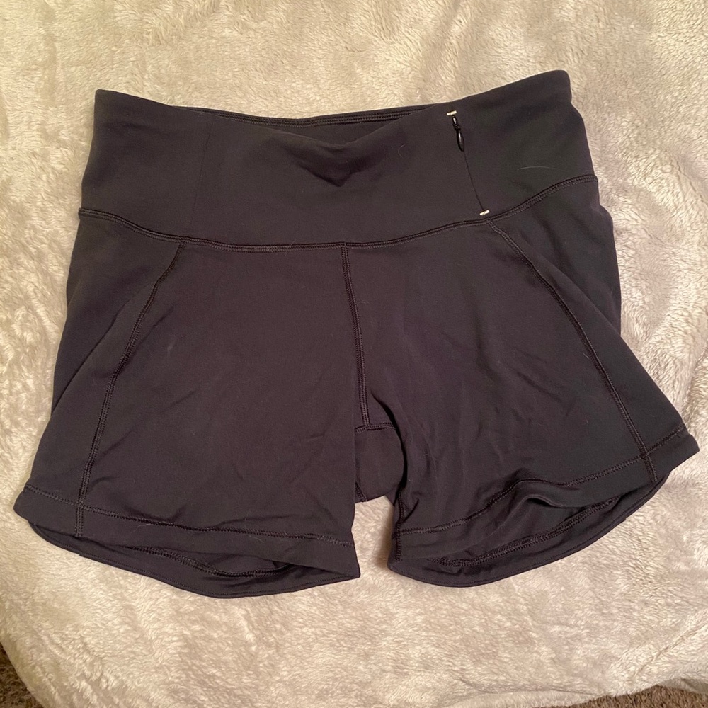 Calia by Carrie Underwood athletic shorts